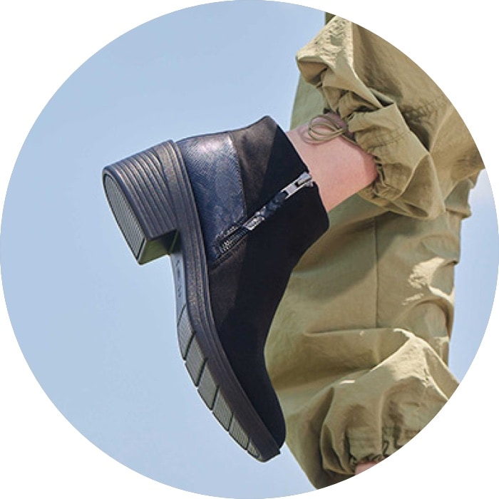 Zees boots top