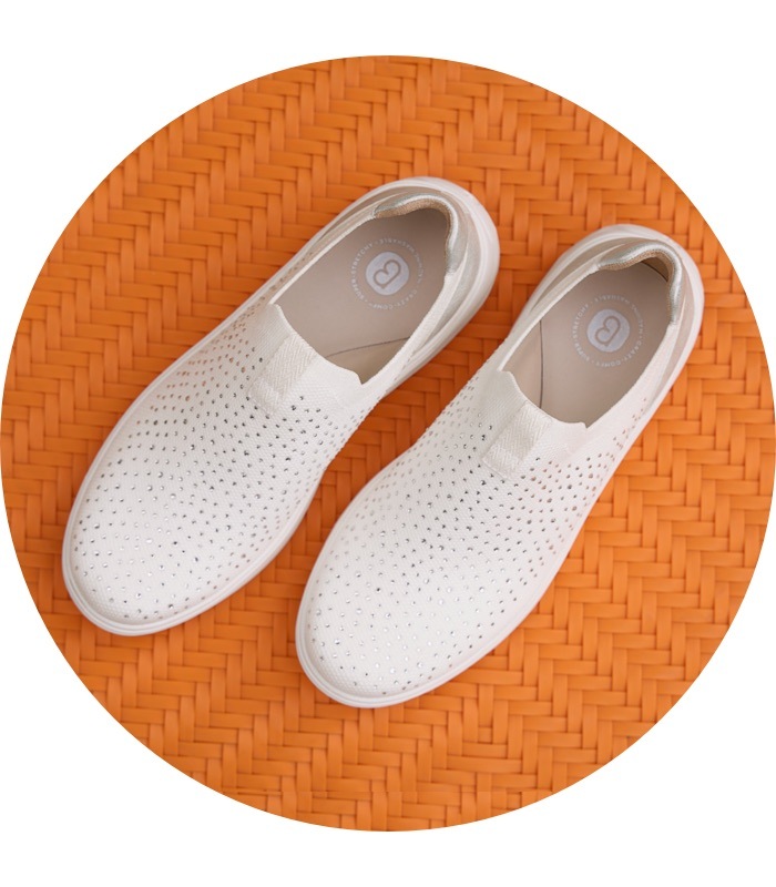 Bzees website outlet