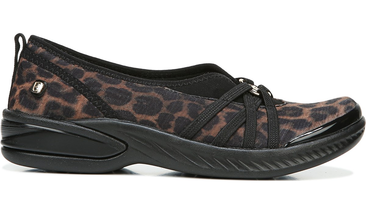 BZees Womens Niche Ballet Flat
