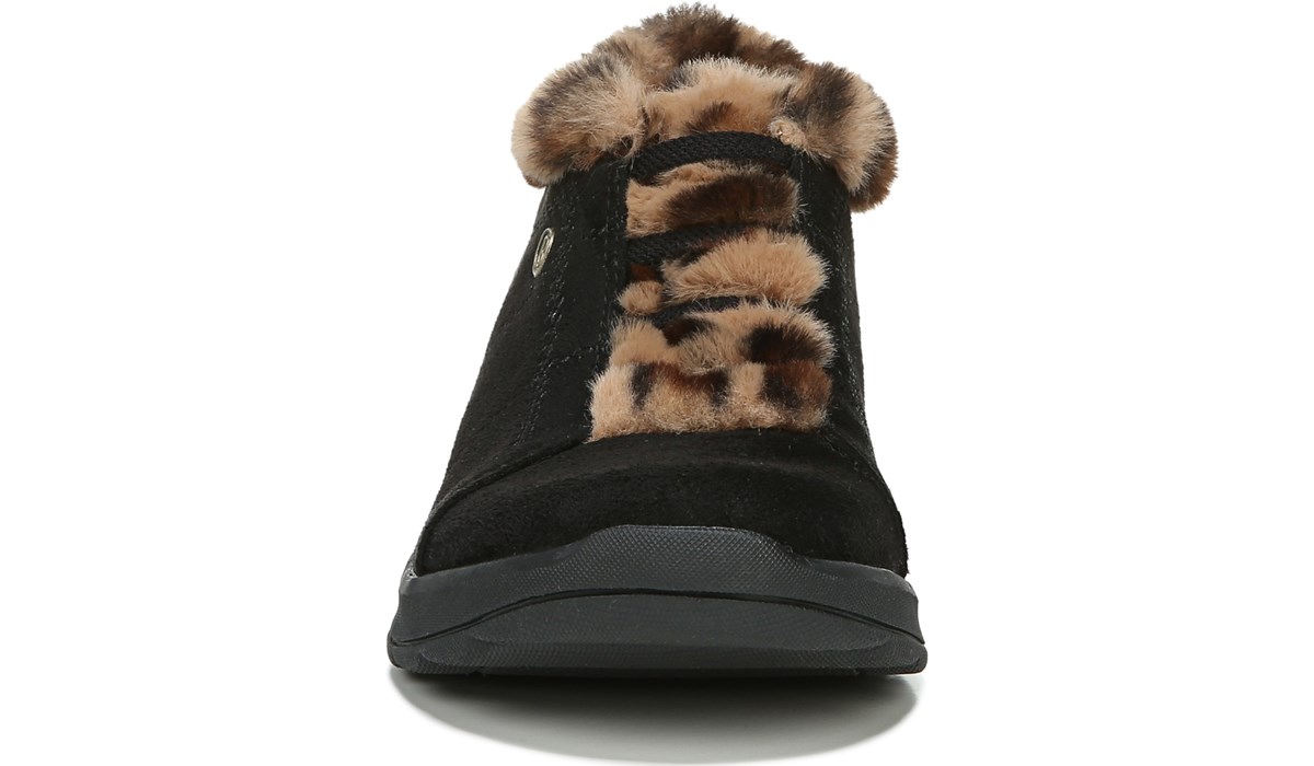 bzees leopard print shoes