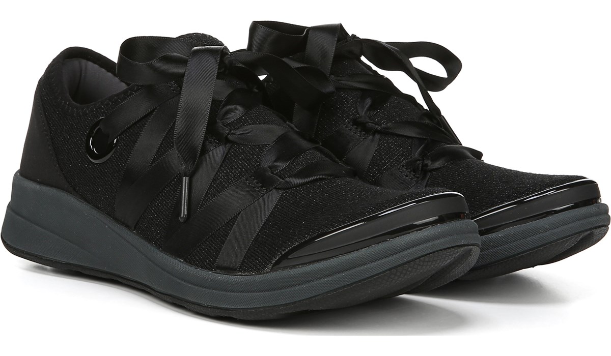 stretch slip on sneakers